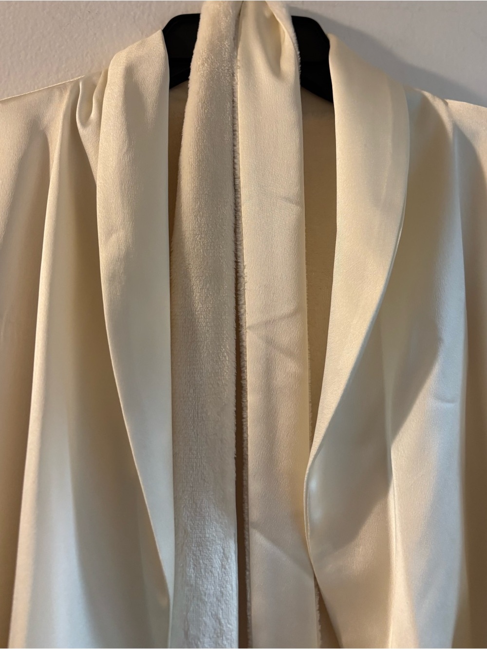 Clean Design Home Martex Silky Satin Plush Fleece Lined Spa Robe NWOT